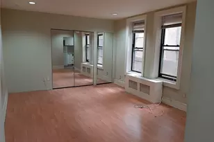 1 Hillside Ave, Great Neck, NY 11021 - Photo 6