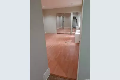 1 Hillside Avenue #1A, Great Neck, NY 11021 - Photo 16