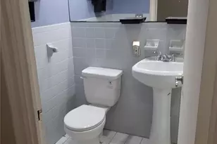 1 Hillside Ave, Great Neck, NY 11021 - Photo 4