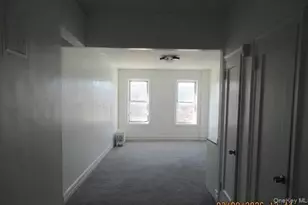 2081 Cruger Ave, Bronx, NY 10462 - Photo 2