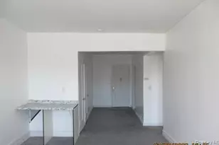 2081 Cruger Ave, Bronx, NY 10462 - Photo 4