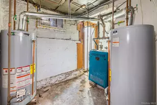 78-24 68th Rd, Middle Village, NY 11379 - Photo 26