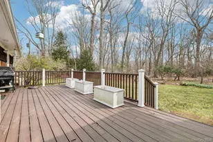 9 Cliff Rd, Port Jefferson, NY 11777 - Photo 38