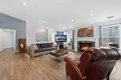 233 Glen Drive #233, Ridge, NY 11961 - Photo 10