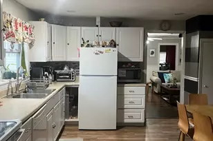 21 Locust St, Riverhead, NY 11901 - Photo 12