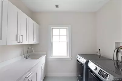 113 Brown Road, Scarsdale, NY 10583 - Photo 18