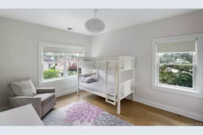 113 Brown Road, Scarsdale, NY 10583 - Photo 16