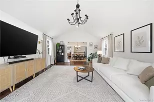 28 Berkshire Rd, Holbrook, NY 11741 - Photo 14