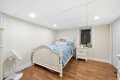 28 Berkshire Road, Holbrook, NY 11741 - Photo 24