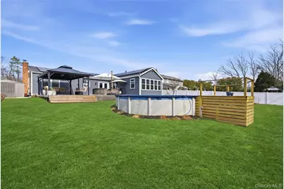 28 Berkshire Road, Holbrook, NY 11741 - Photo 32