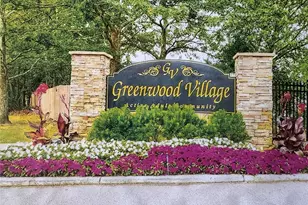 43 Village Cir S, Manorville, NY 11949 - Photo 20