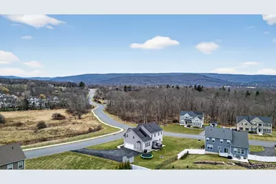 40 Highgrove Drive, Washingtonville, NY 10992 - Photo 4