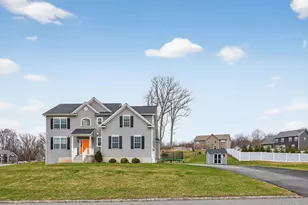 40 Highgrove Dr, Washingtonville, NY 10992 - Photo 2