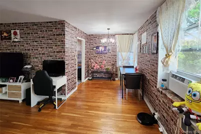 209-20 18th Ave #5E, Bayside, NY 11360 - Photo 8