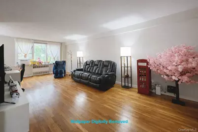 209-20 18th Ave #5E, Bayside, NY 11360 - Photo 4