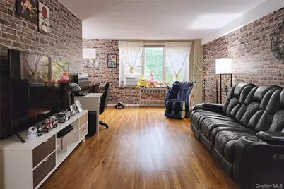 209-20 18th Ave #5E, Bayside, NY 11360 - Photo 2