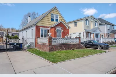 49-58 Utopia Parkway, Fresh Meadows, NY 11365 - Photo 24