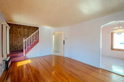 49-58 Utopia Parkway, Fresh Meadows, NY 11365 - Photo 4