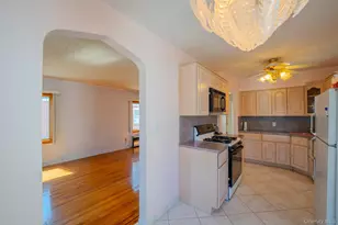 49-58 Utopia Pkwy, Fresh Meadows, NY 11365 - Photo 6