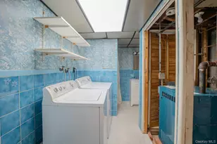 49-58 Utopia Pkwy, Fresh Meadows, NY 11365 - Photo 18