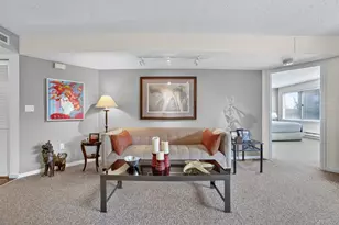 10 Stewart Pl, White Plains, NY 10603 - Photo 16