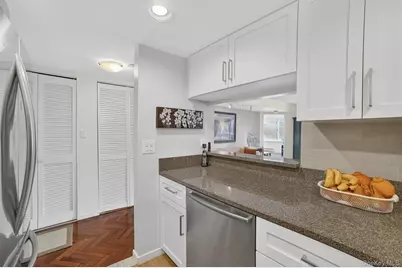 10 Stewart Place #3FE, White Plains, NY 10603 - Photo 10