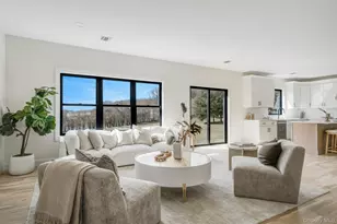 85 Roanoke Ct, Riverhead, NY 11901 - Photo 8