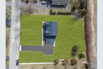 85 Roanoke Court, Riverhead, NY 11901 - Photo 4