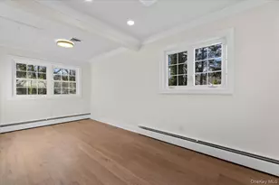 27 Valley Ave, Locust Valley, NY 11560 - Photo 22