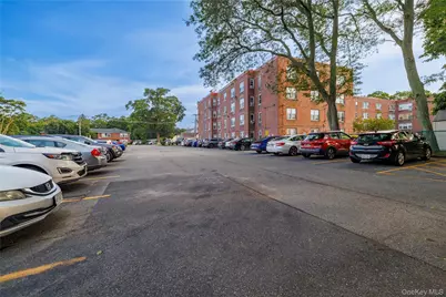 250 W Merrick Road #1E, Freeport, NY 11520 - Photo 22