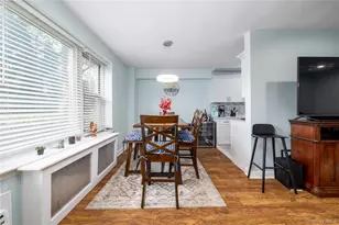 250 W Merrick Rd, Freeport, NY 11520 - Photo 8