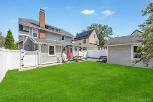 14 Lenox Ave, Lynbrook, NY 11563 - Photo 32