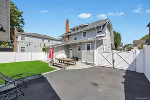 14 Lenox Ave, Lynbrook, NY 11563 - Photo 30