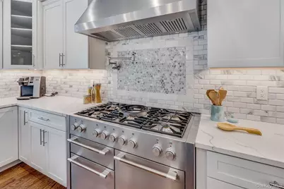 8 Roundhill Road, Hopewell Junction, NY 12533 - Photo 10