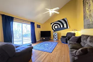 23 Shamrock Ln, Centereach, NY 11720 - Photo 8