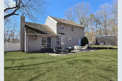 23 Shamrock Lane, Centereach, NY 11720 - Photo 18