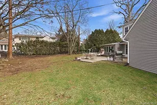 2171 Seneca Dr S, Merrick, NY 11566 - Photo 24