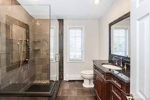 2171 Seneca Dr S, Merrick, NY 11566 - Photo 18