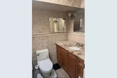 88 E Valley Stream Boulevard #9, Valley Stream, NY 11580 - Photo 14