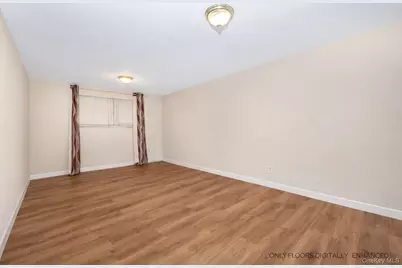 6717 Fresh Meadow Lane, Fresh Meadows, NY 11365 - Photo 32