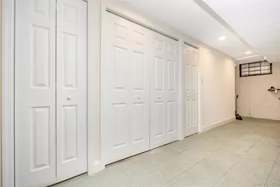 6717 Fresh Meadow Lane, Fresh Meadows, NY 11365 - Photo 30