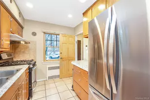 67-17 Fresh Meadow Ln, Fresh Meadows, NY 11365 - Photo 8