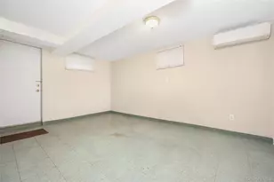 67-17 Fresh Meadow Ln, Fresh Meadows, NY 11365 - Photo 34