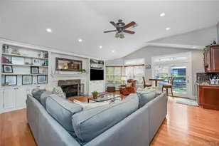 28 Clipper Dr, Northport, NY 11768 - Photo 20