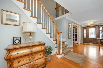 28 Clipper Drive, Northport, NY 11768 - Photo 6