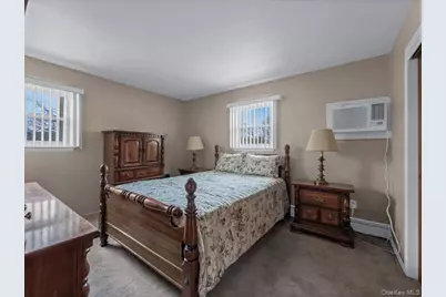 715 McCall Avenue, West Islip, NY 11795 - Photo 12