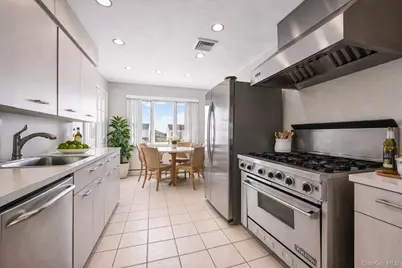 3727 Oceanside Road E, Oceanside, NY 11572 - Photo 6