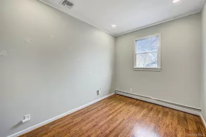 507 Gillette Avenue, Bayport, NY 11705 - Photo 32