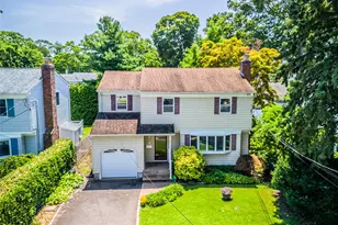 12 Grand Pl, East Northport, NY 11731 - Photo 26