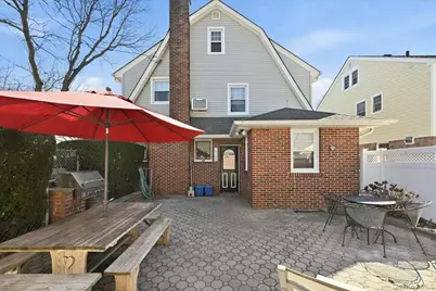 38 Pine Avenue, Floral Park, NY 11001 - Photo 38